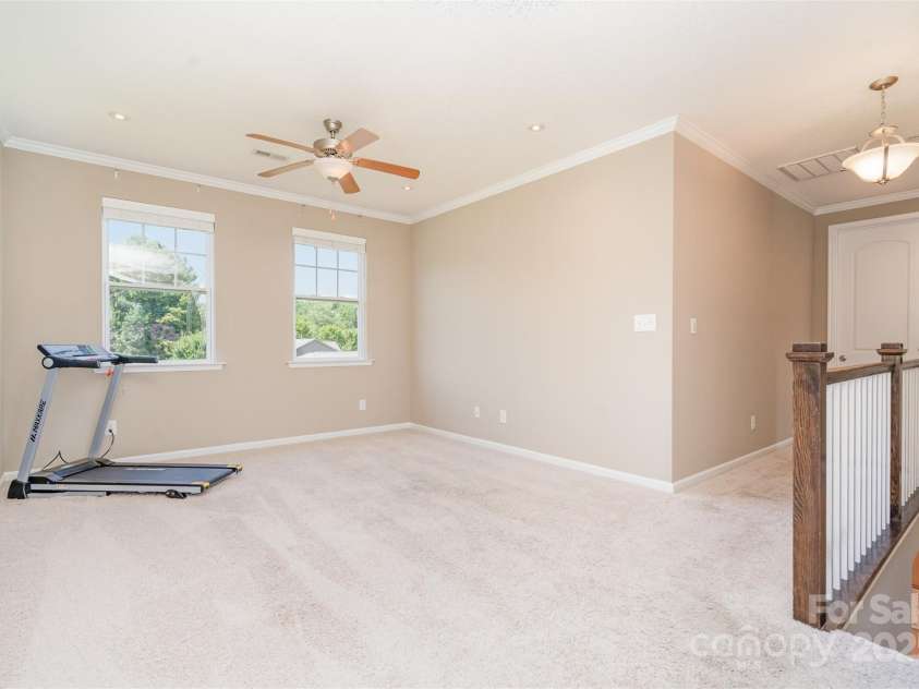 14836 Brotherly Lane, Charlotte, NC 28278.  MLS# CAR4293522, YatesRealty ID 26656. Room