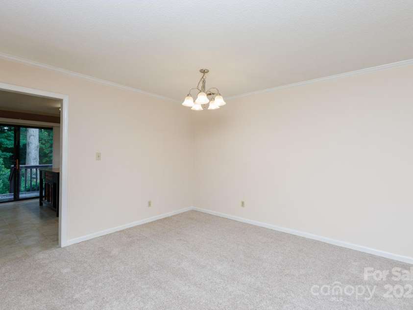 238 Pointe Circle, Rock Hill, SC 29732.  MLS# CAR4277555, YatesRealty ID 26657. 