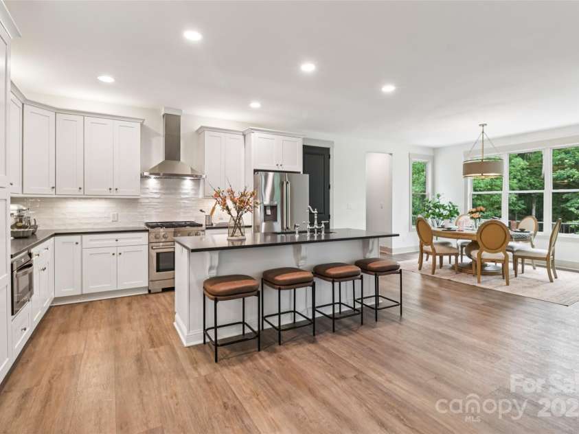 416 Plantation Way, Mount Gilead, NC 27306.  MLS# CAR4270243, YatesRealty ID 26658. Kitchen