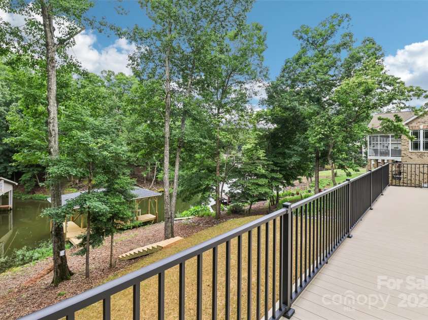 416 Plantation Way, Mount Gilead, NC 27306.  MLS# CAR4270243, YatesRealty ID 26658. Main Level Deck