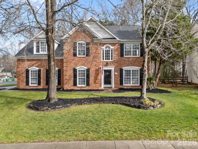 5536 Tullamore Lane, Charlotte, NC 28269.  MLS# CAR4349719, YatesRealty ID 2666. 