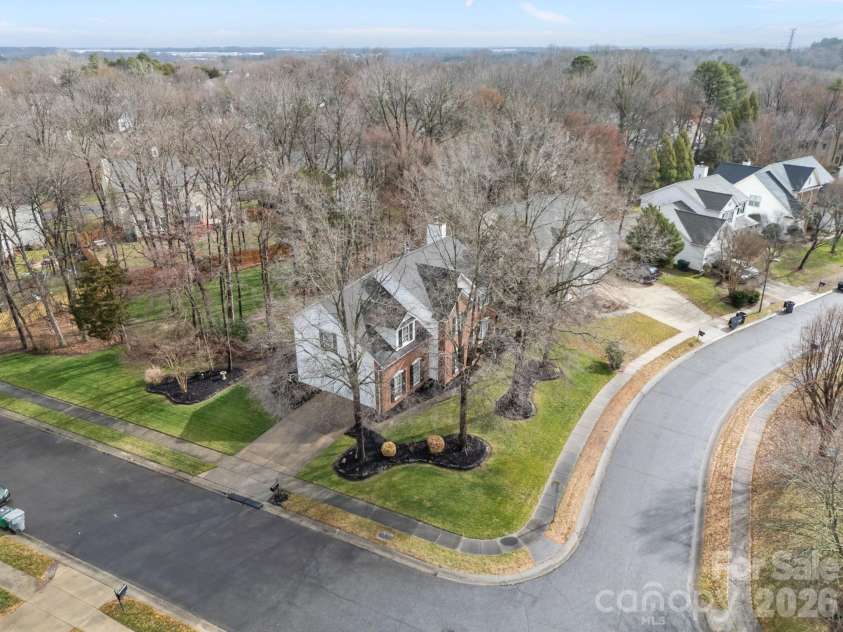 5536 Tullamore Lane, Charlotte, NC 28269.  MLS# CAR4349719, YatesRealty ID 2666. 