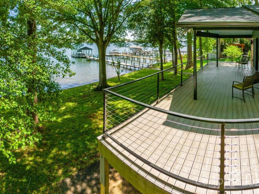 3248 Lake Shore Road, Denver, NC 28037.  MLS# CAR4263947, YatesRealty ID 26661. 