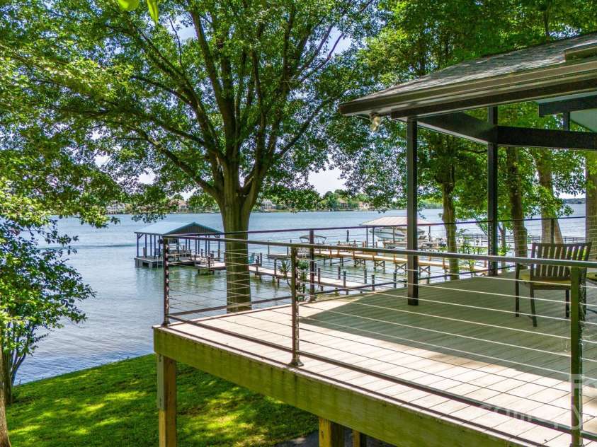 3248 Lake Shore Road, Denver, NC 28037.  MLS# CAR4263947, YatesRealty ID 26661. 