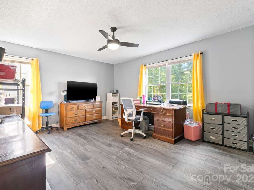 105 Saddlewood Lane, Statesville, NC 28625.  MLS# CAR4265001, YatesRealty ID 26662. 2nd bedroom