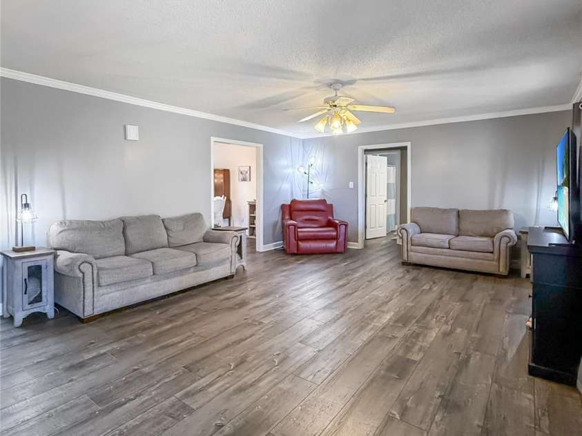 105 Saddlewood Lane, Statesville, NC 28625.  MLS# CAR4265001, YatesRealty ID 26662. 