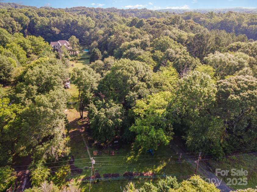 11201 Johnson Davis Road, Huntersville, NC 28078.  MLS# CAR4268331, YatesRealty ID 26663. 