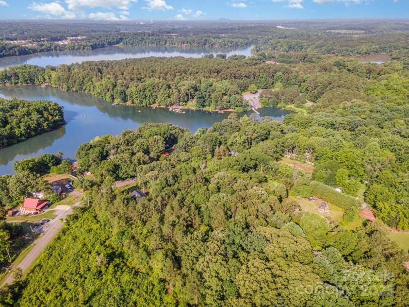 11201 Johnson Davis Road, Huntersville, NC 28078.  MLS# CAR4268331, YatesRealty ID 26663. 