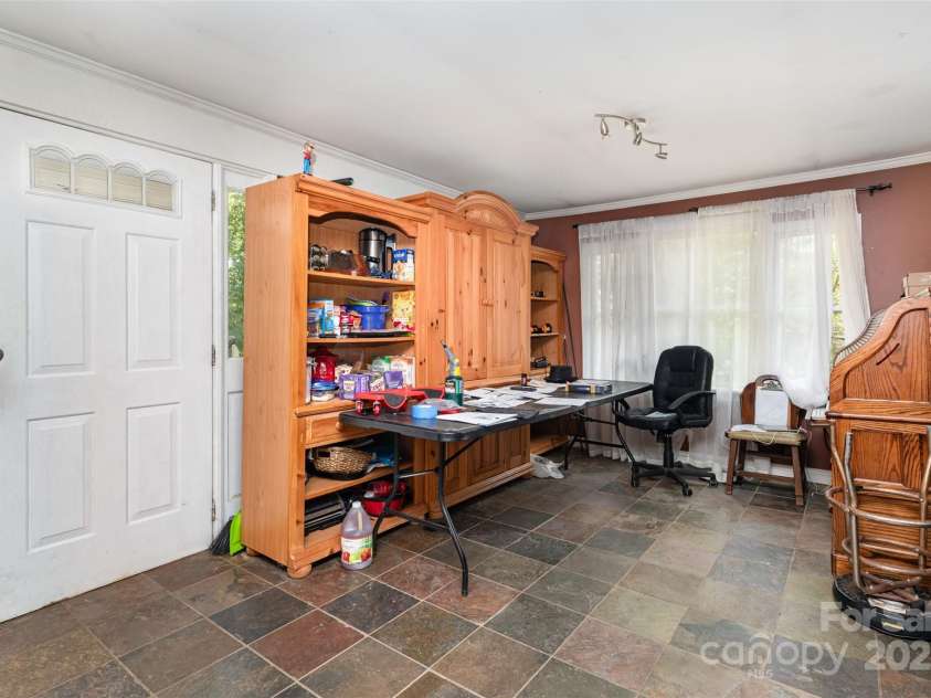 11201 Johnson Davis Road, Huntersville, NC 28078.  MLS# CAR4295442, YatesRealty ID 26663. Office