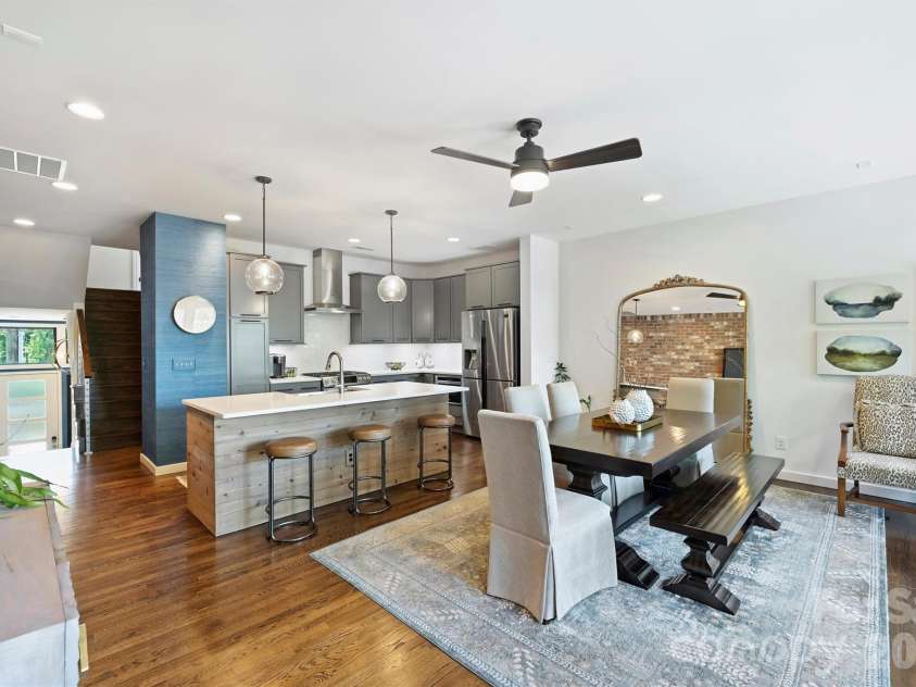 2829 Brevard Street, Charlotte, NC 28205.  MLS# CAR4364948, YatesRealty ID 26667. 
