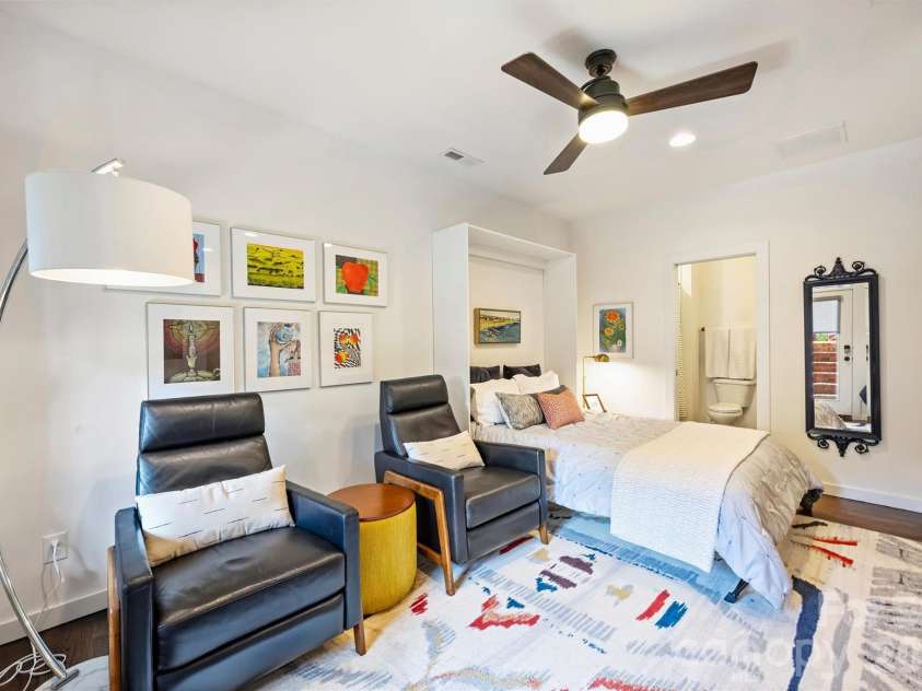2829 Brevard Street, Charlotte, NC 28205.  MLS# CAR4364948, YatesRealty ID 26667. Fantastic space for guests 