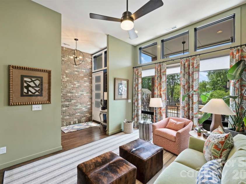 2829 Brevard Street, Charlotte, NC 28205.  MLS# CAR4364948, YatesRealty ID 26667. Living room