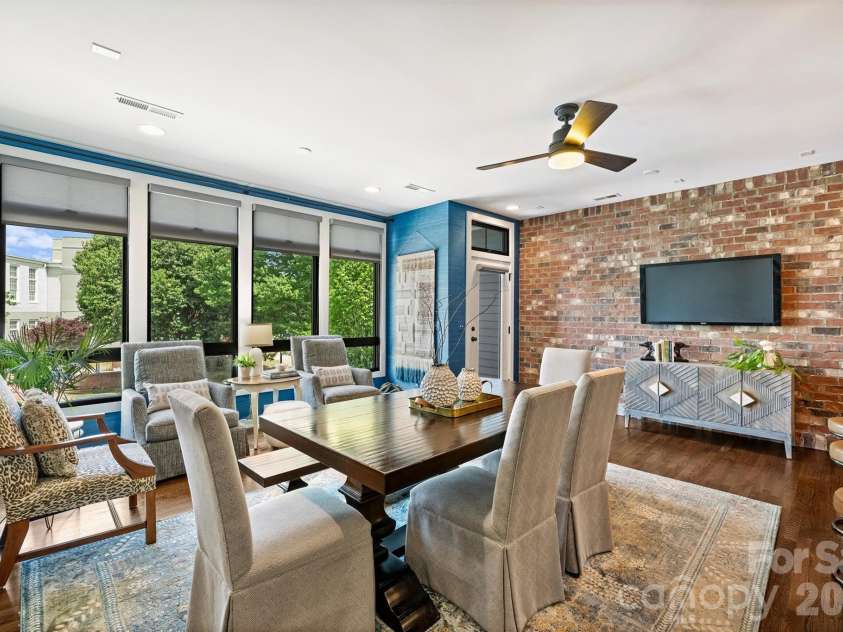 2829 Brevard Street, Charlotte, NC 28205.  MLS# CAR4364948, YatesRealty ID 26667. Open and airy dining and keeping room off kitchen