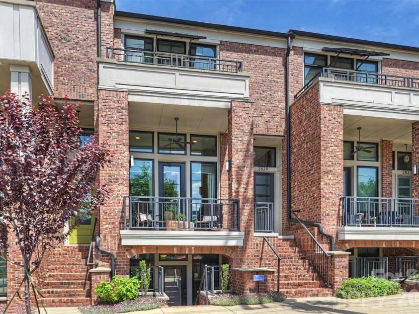 2829 Brevard Street, Charlotte, NC 28205.  MLS# CAR4364948, YatesRealty ID 26667. Welcome home!