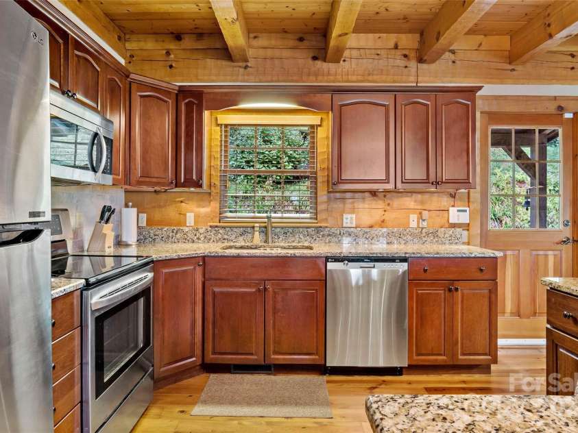 1297 Wipprecht Drive, Spruce Pine, NC 28777.  MLS# CAR4176444, YatesRealty ID 2667. 