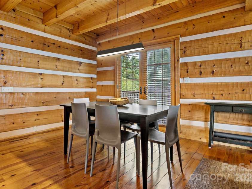 1297 Wipprecht Drive, Spruce Pine, NC 28777.  MLS# CAR4176444, YatesRealty ID 2667. 