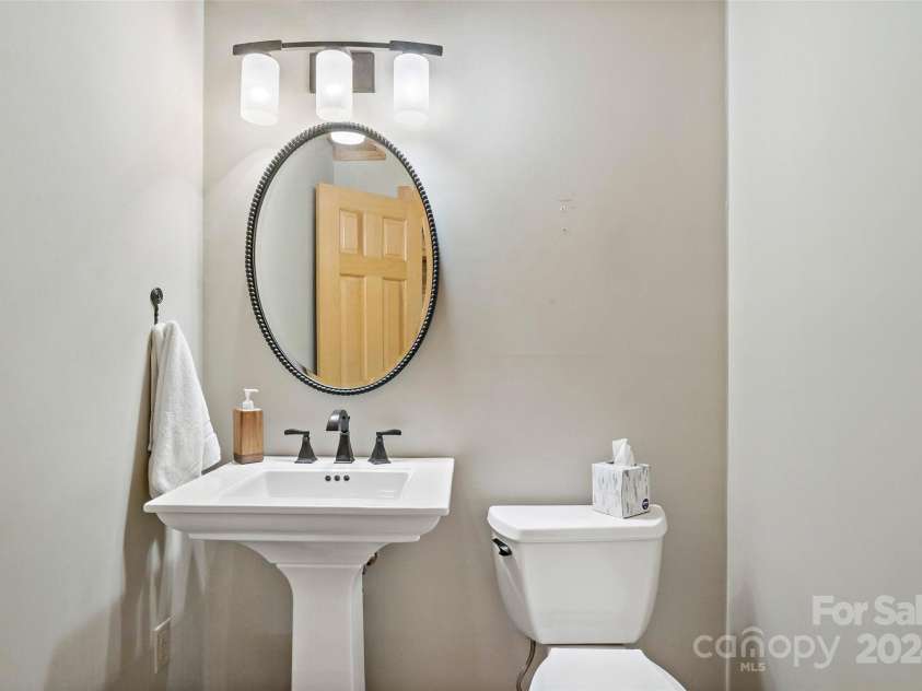 1297 Wipprecht Drive, Spruce Pine, NC 28777.  MLS# CAR4176444, YatesRealty ID 2667. 