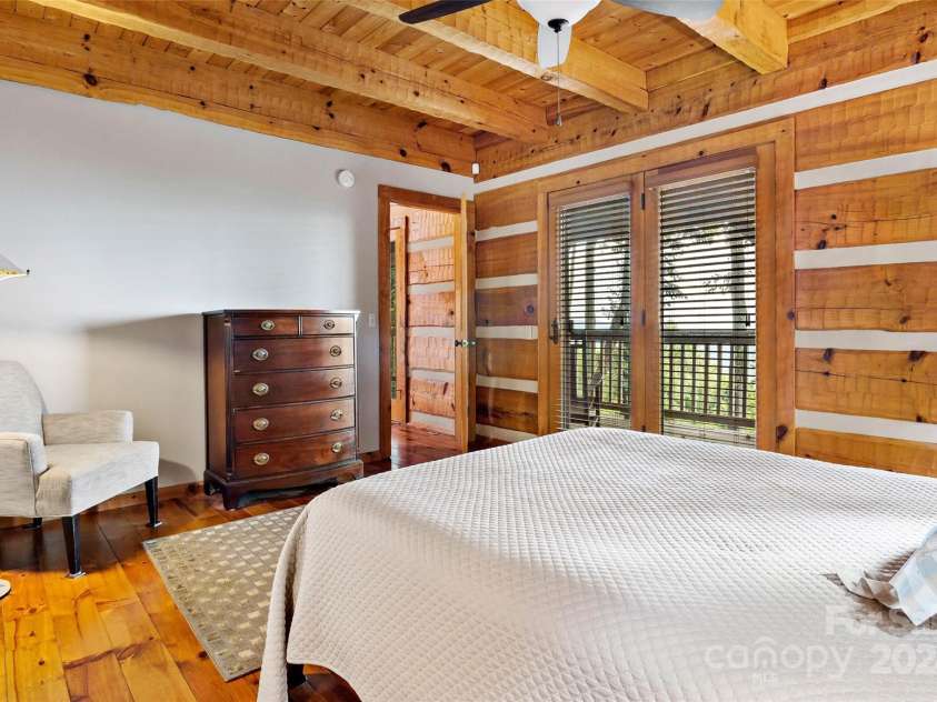 1297 Wipprecht Drive, Spruce Pine, NC 28777.  MLS# CAR4176444, YatesRealty ID 2667. 