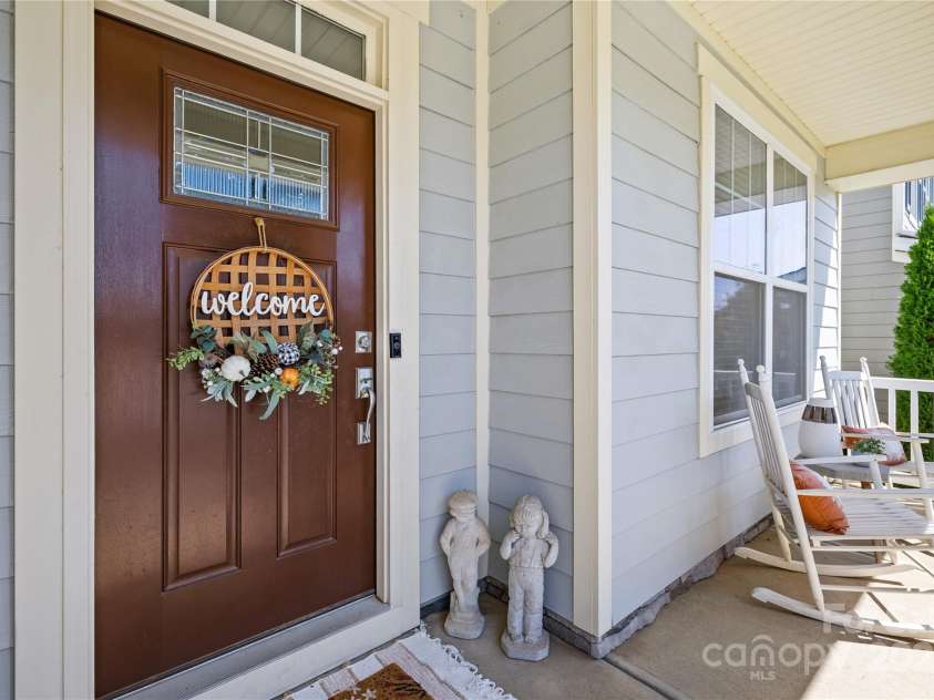 183 Rustling Waters Drive, Mooresville, NC 28117.  MLS# CAR4303069, YatesRealty ID 2667. Come on in!