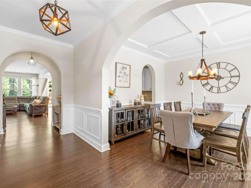 183 Rustling Waters Drive, Mooresville, NC 28117.  MLS# CAR4303069, YatesRealty ID 2667. Pretty arches and fixtures