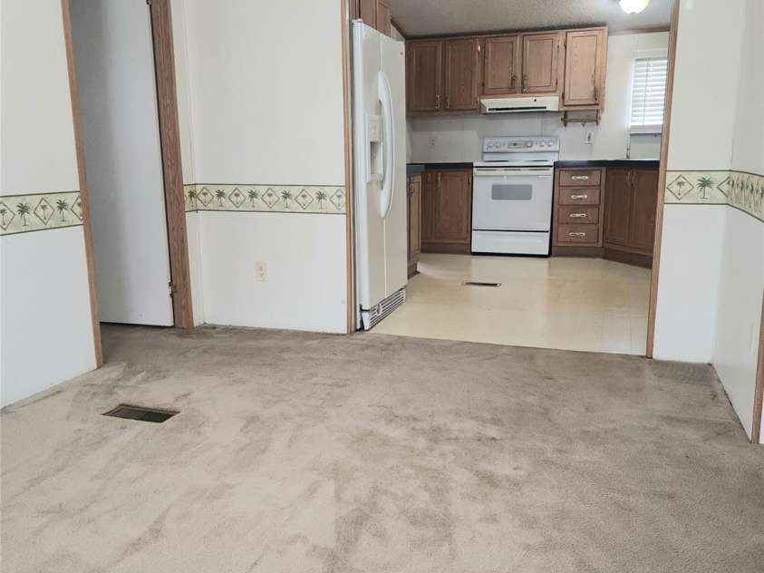 933 Osteen Road, York, SC 29745.  MLS# CAR4281275, YatesRealty ID 26671. Dining room accessible to Primary BR, Kitchen, Great Room