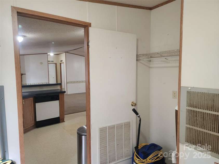 933 Osteen Road, York, SC 29745.  MLS# CAR4281275, YatesRealty ID 26671. Kitchen View from Back door/utility/Laundry Room