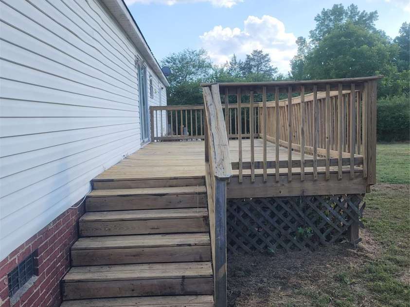 933 Osteen Road, York, SC 29745.  MLS# CAR4281275, YatesRealty ID 26671. Rear Deck
