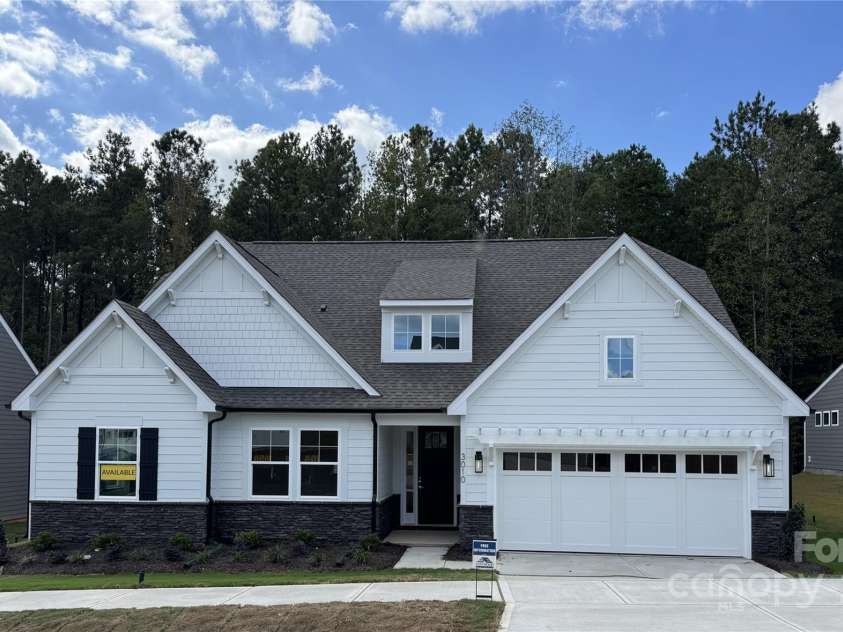 3010 Cedar Falls Drive, Waxhaw, NC 28173.  MLS# CAR4281625, YatesRealty ID 26672. 
