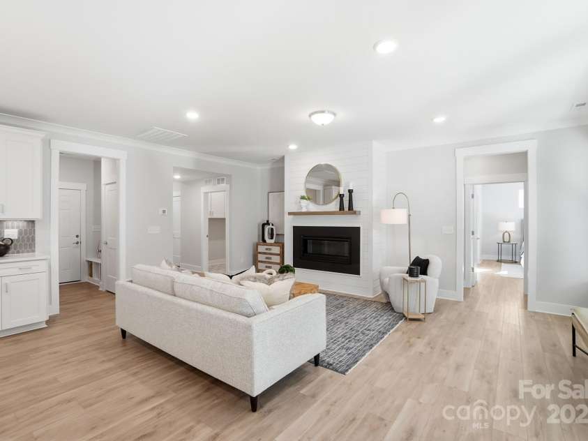 3010 Cedar Falls Drive, Waxhaw, NC 28173.  MLS# CAR4281625, YatesRealty ID 26672. 