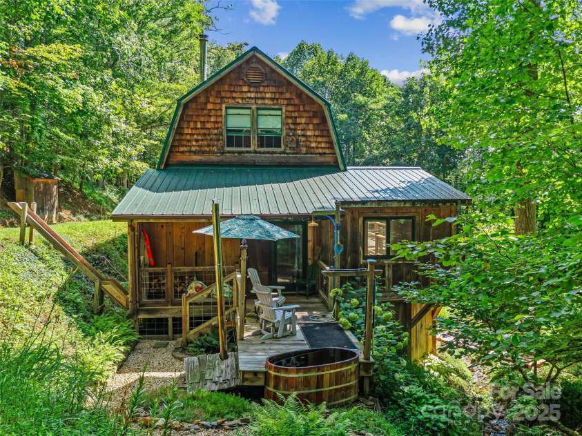 2490 US 80 Highway, Burnsville, NC 28714.  MLS# CAR4282852, YatesRealty ID 26673. Back Porch Area