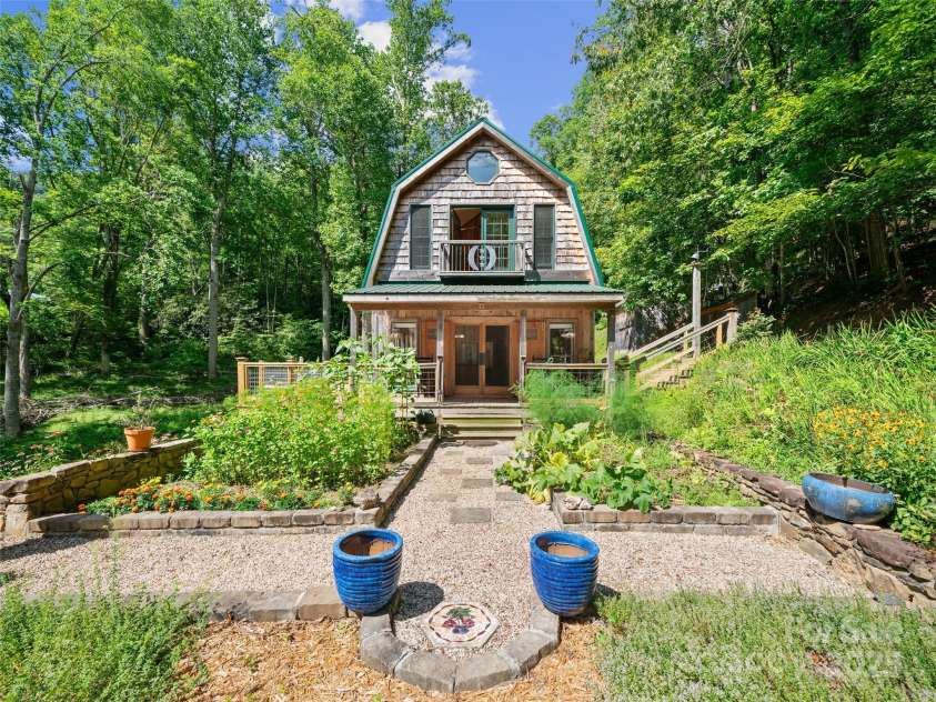 2490 US 80 Highway, Burnsville, NC 28714.  MLS# CAR4282852, YatesRealty ID 26673. Walled Kitchen Garden