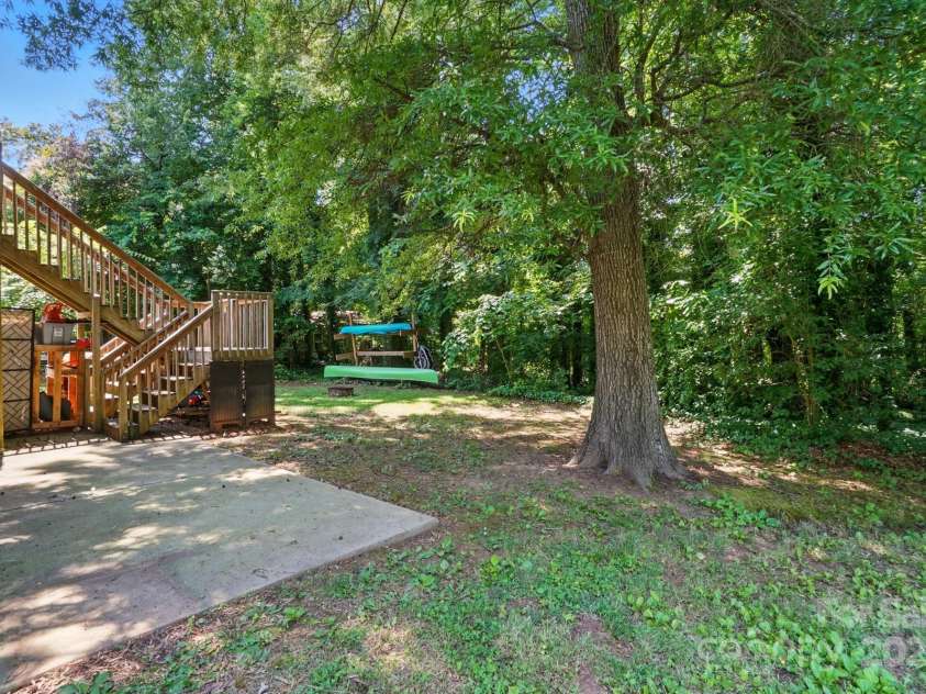 606 North Street, Belmont, NC 28012.  MLS# CAR4265350, YatesRealty ID 26675. Back Yard