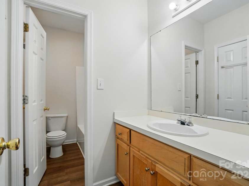 606 North Street, Belmont, NC 28012.  MLS# CAR4265350, YatesRealty ID 26675. Full bath-jack and Jill