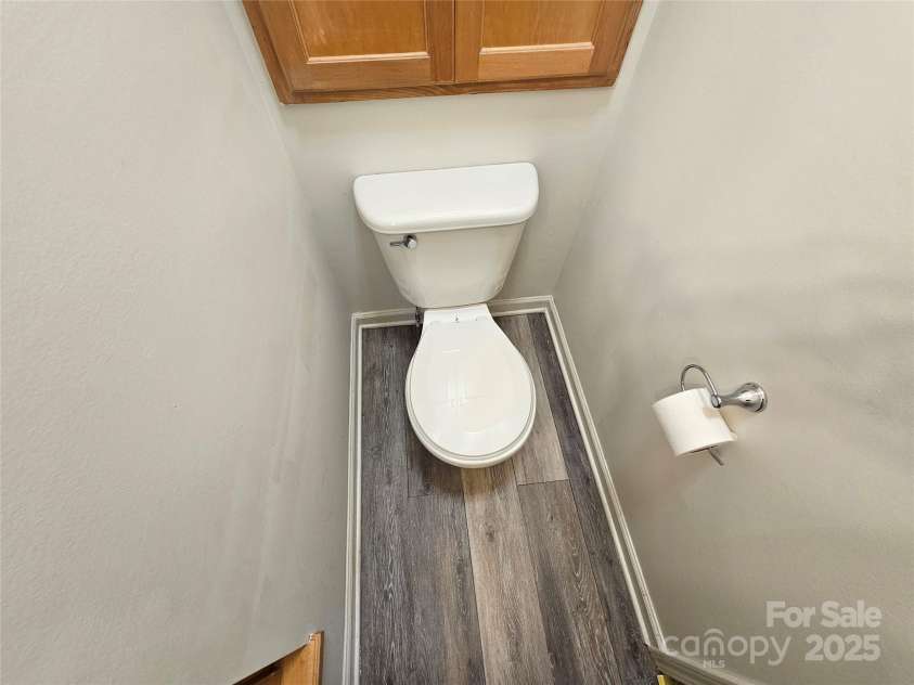 606 North Street, Belmont, NC 28012.  MLS# CAR4265350, YatesRealty ID 26675. Unit A-half bath