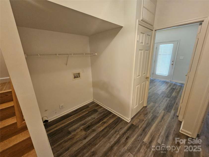 606 North Street, Belmont, NC 28012.  MLS# CAR4265350, YatesRealty ID 26675. Unit A- laundry with Laminate flooring through out bottom floor