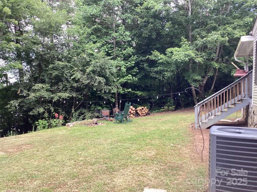 7 Misty Mountain Drive, Nebo, NC 28761.  MLS# CAR4282960, YatesRealty ID 26676. 