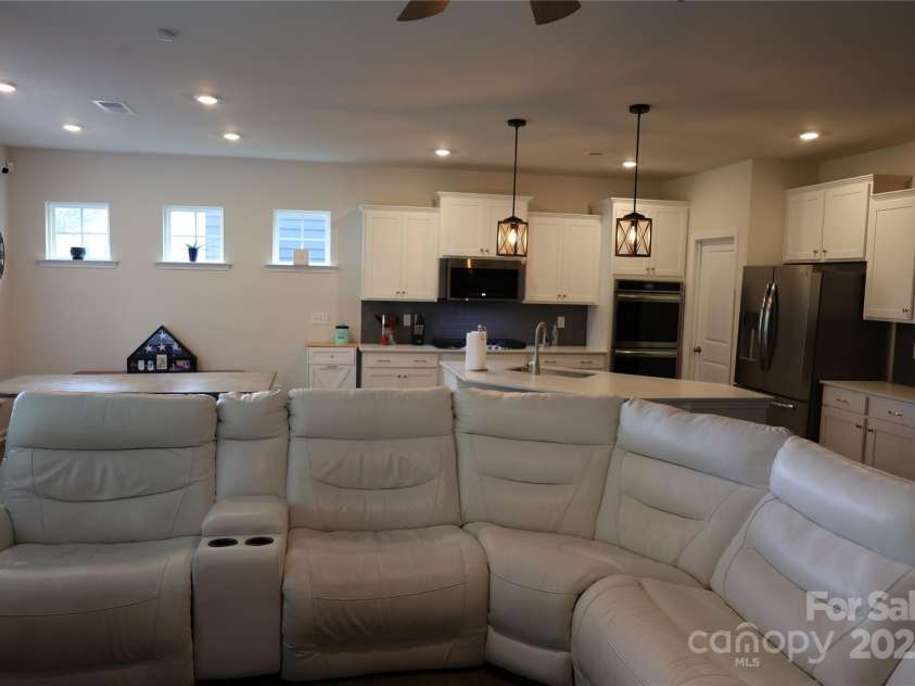 136 Dogwood Grove Place, Troutman, NC 28166.  MLS# CAR4276414, YatesRealty ID 26679. 