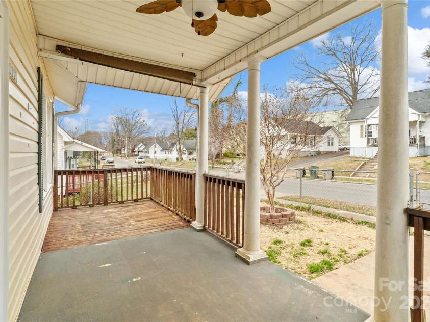 1111 4th Avenue, Gastonia, NC 28052.  MLS# CAR4231971, YatesRealty ID 2668. 