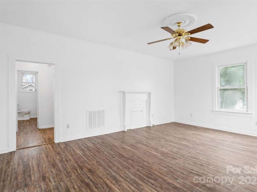 1111 4th Avenue, Gastonia, NC 28052.  MLS# CAR4231971, YatesRealty ID 2668. 