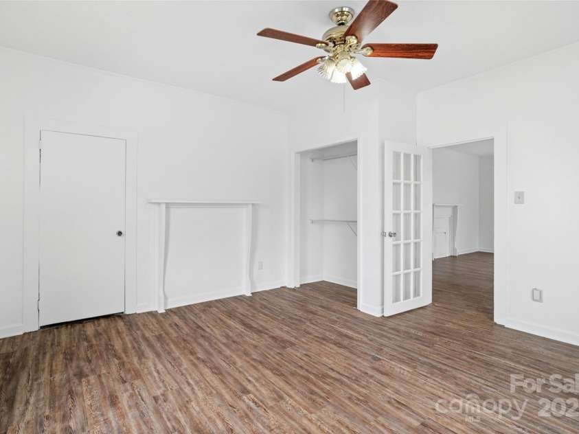 1111 4th Avenue, Gastonia, NC 28052.  MLS# CAR4231971, YatesRealty ID 2668. 