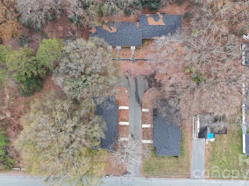 2427 Carmine Street, Charlotte, NC 28206.  MLS# CAR4339842, YatesRealty ID 2668. 