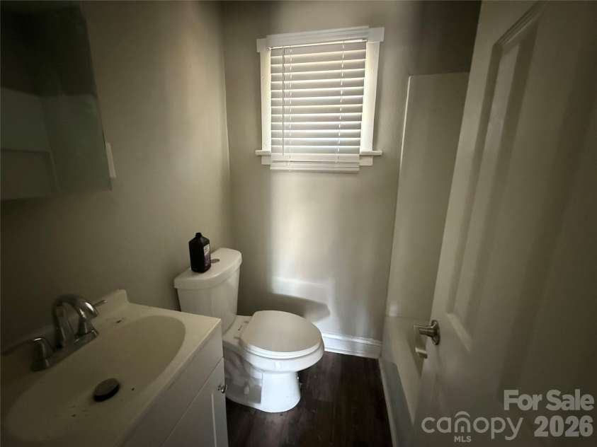 2427 Carmine Street, Charlotte, NC 28206.  MLS# CAR4339842, YatesRealty ID 2668. 