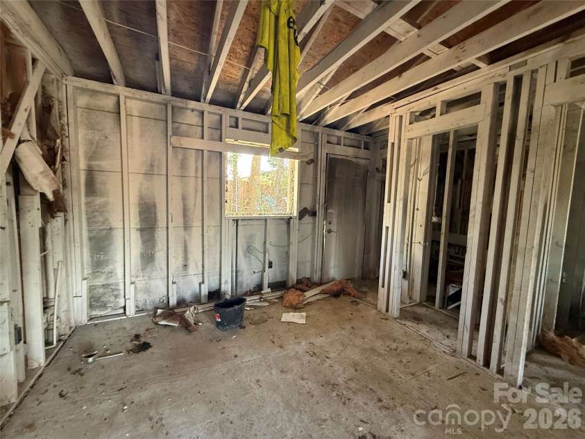 2427 Carmine Street, Charlotte, NC 28206.  MLS# CAR4339842, YatesRealty ID 2668. 