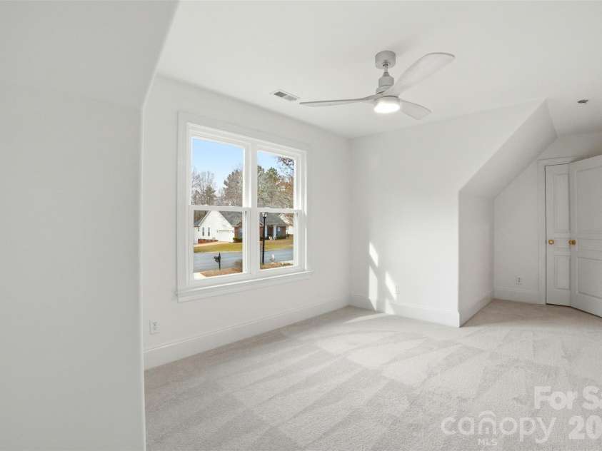 4701 Magnolia Ridge Drive, Waxhaw, NC 28173.  MLS# CAR4344434, YatesRealty ID 2668. 