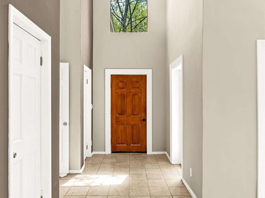 76 Raven Rock Lane, Marshall, NC 28753.  MLS# CAR4369847, YatesRealty ID 26680. 
