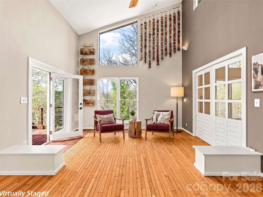 76 Raven Rock Lane, Marshall, NC 28753.  MLS# CAR4369847, YatesRealty ID 26680. Lovely reading nook.