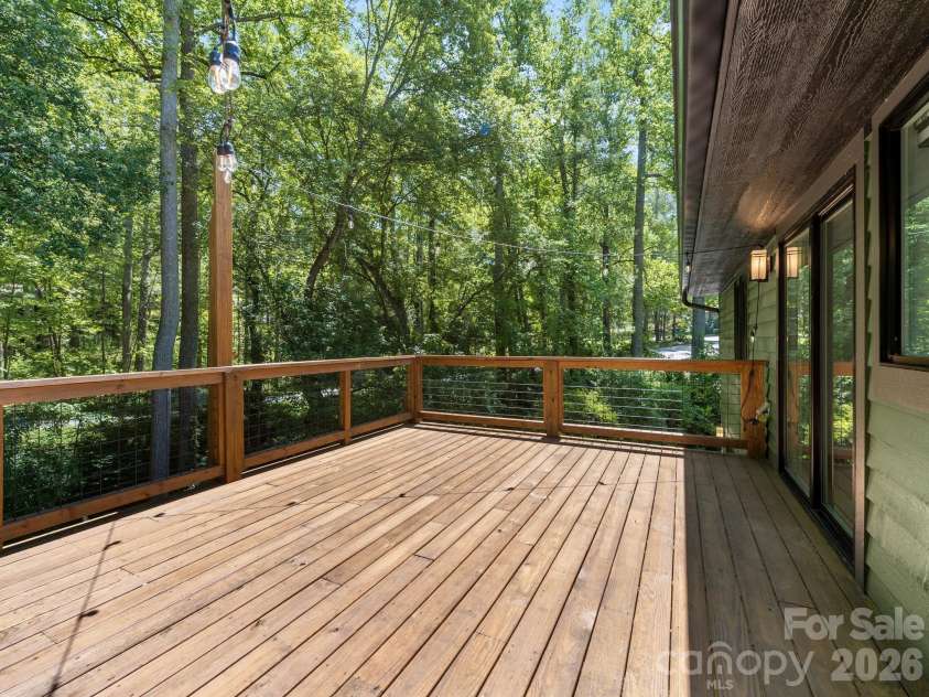 17 Muirfield Drive, Arden, NC 28704.  MLS# CAR4383147, YatesRealty ID 26683. 