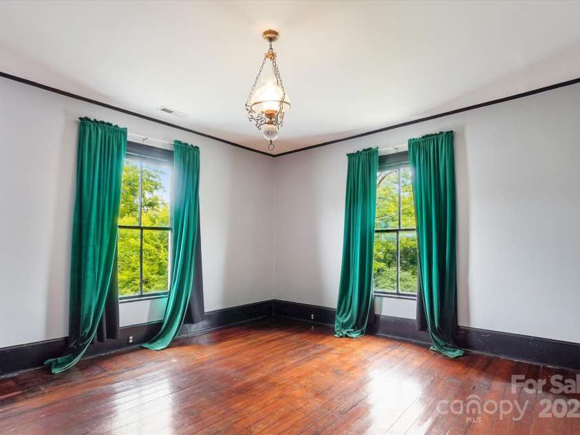 107 Hinton Street, Chester, SC 29706.  MLS# CAR4261539, YatesRealty ID 26688. Bedroom 5