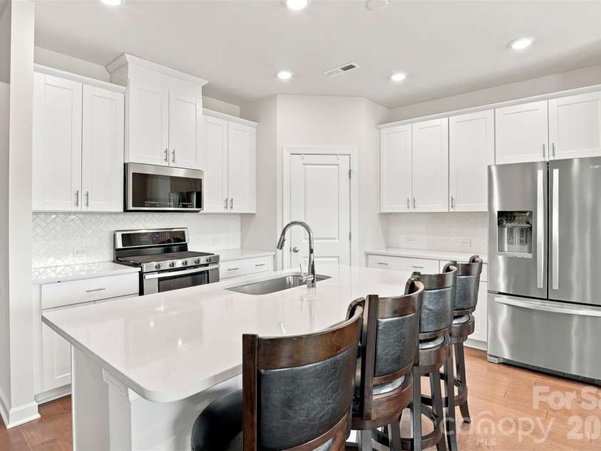 11416 Solstice Way, Huntersville, NC 28078.  MLS# CAR4413200, YatesRealty ID 26688. 