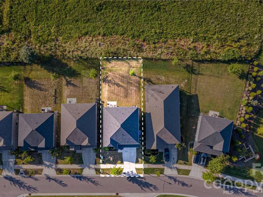 11416 Solstice Way, Huntersville, NC 28078.  MLS# CAR4413200, YatesRealty ID 26688. 